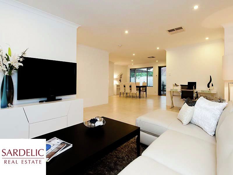 325B Preston Point Road, Attadale WA 6156