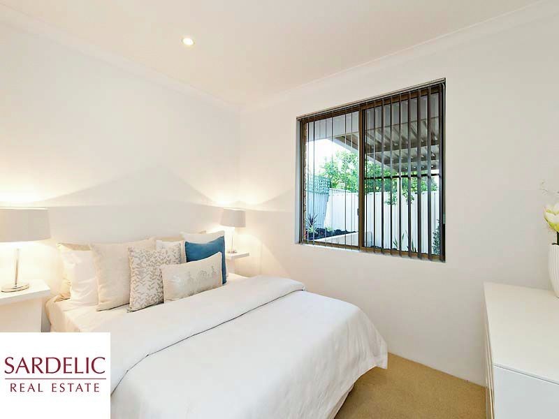 325B Preston Point Road, Attadale WA 6156