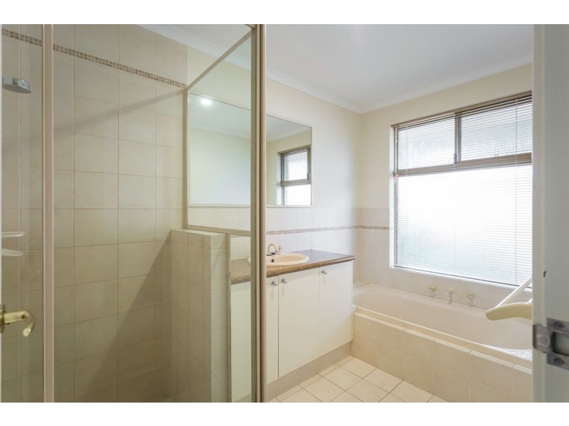 2 Cromer Road, Brentwood WA 6153