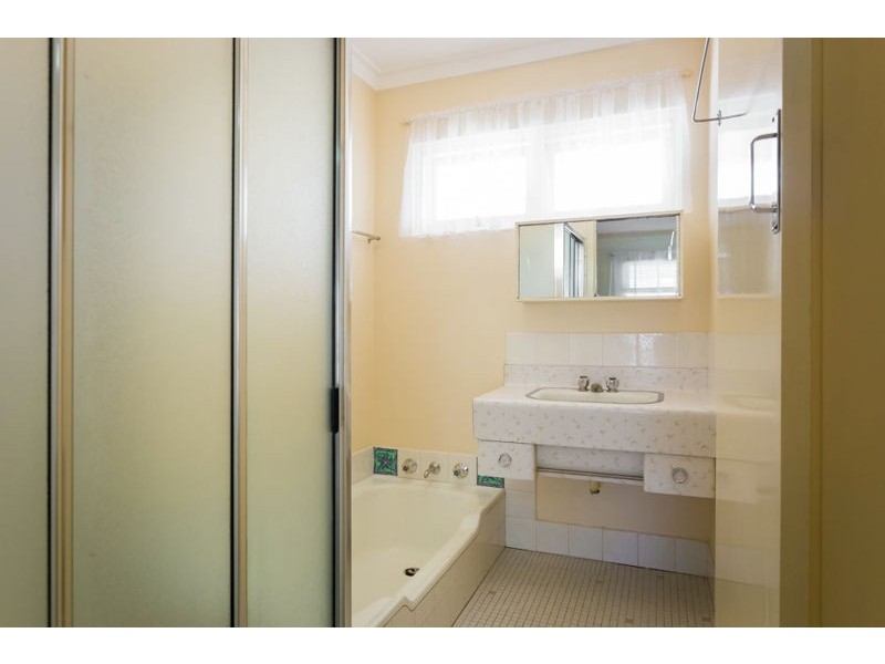 67 Clydesdale Street, Como WA 6152