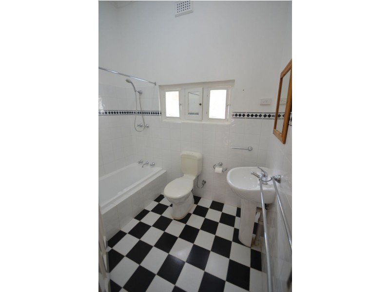 19 Campbell Street, Kensington WA 6151