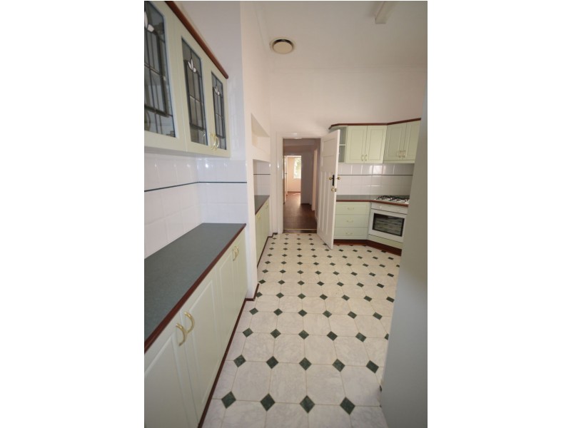 19 Campbell Street, Kensington WA 6151