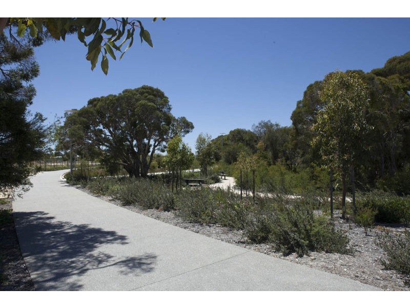 21 Brunonia Terrace, Harrisdale WA 6112