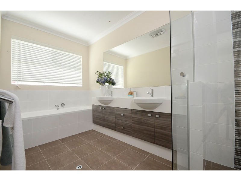 57 Cale Street, Como WA 6152