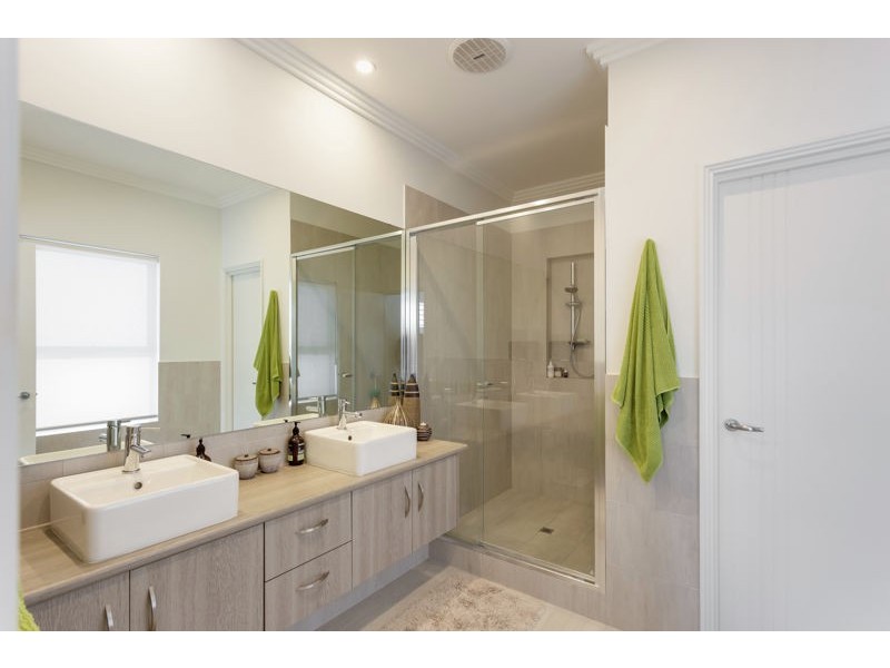 7 Anthus Corner, Waterford WA 6152