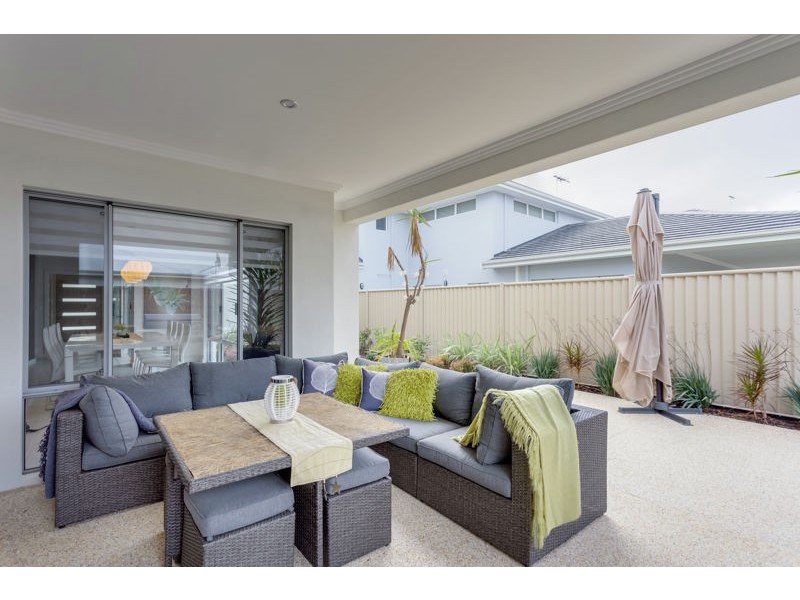 7 Anthus Corner, Waterford WA 6152