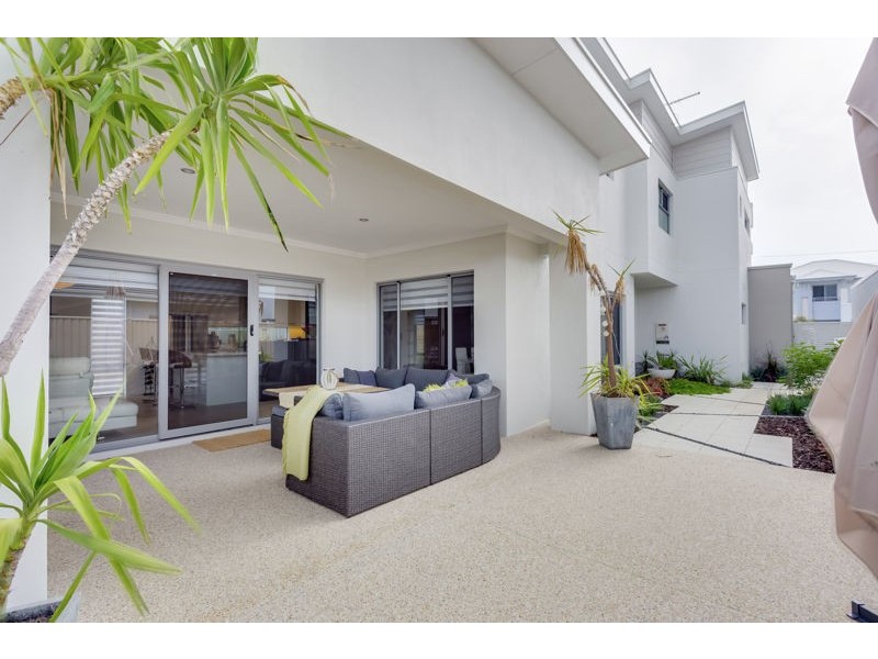 7 Anthus Corner, Waterford WA 6152