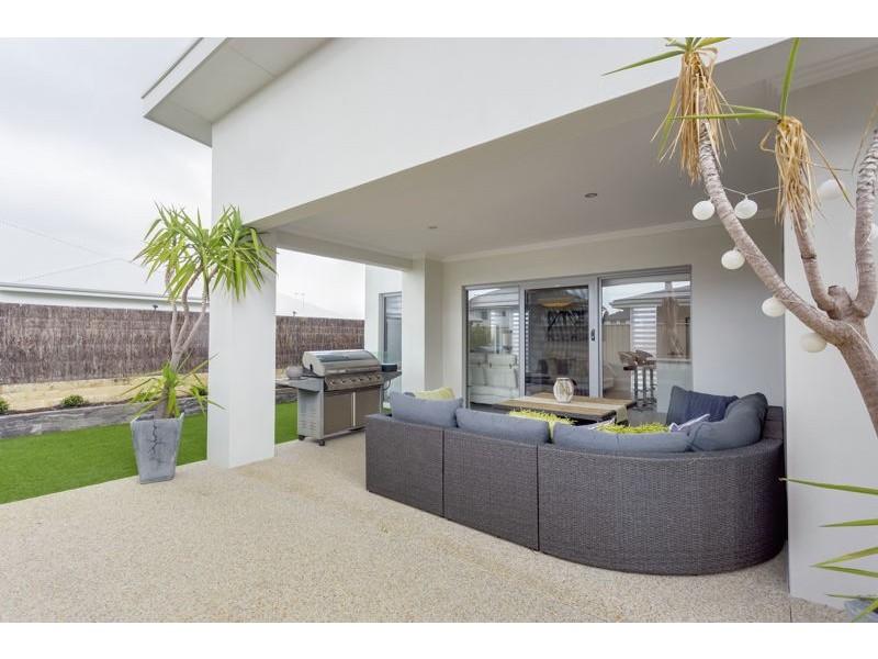 7 Anthus Corner, Waterford WA 6152