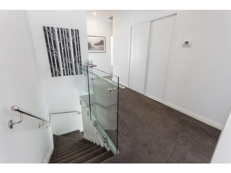 7 Anthus Corner, Waterford WA 6152