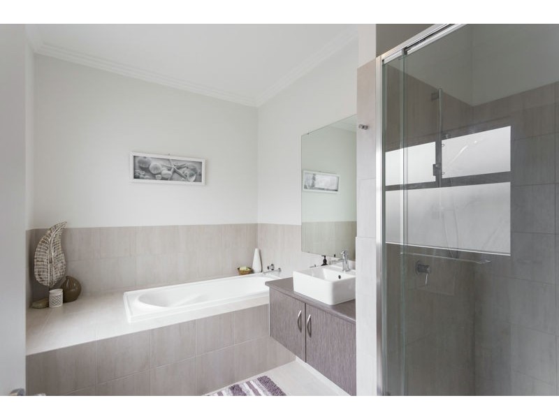 7 Anthus Corner, Waterford WA 6152