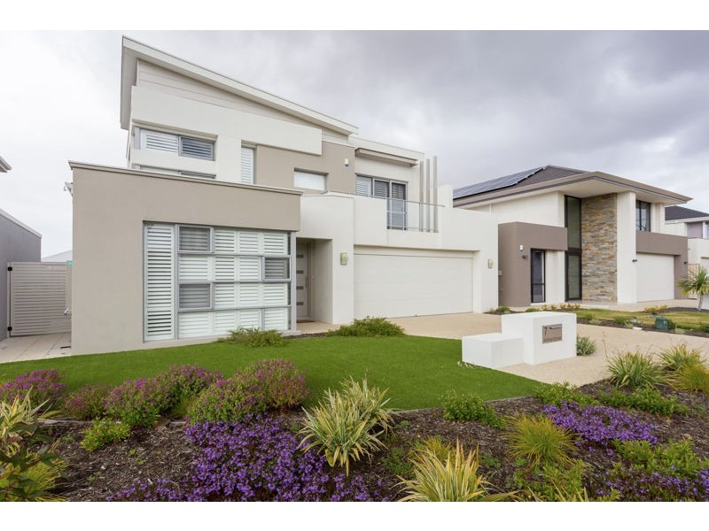 7 Anthus Corner, Waterford WA 6152