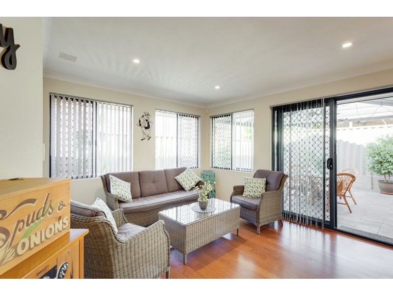 100 Hubert Street, East Victoria Park WA 6101