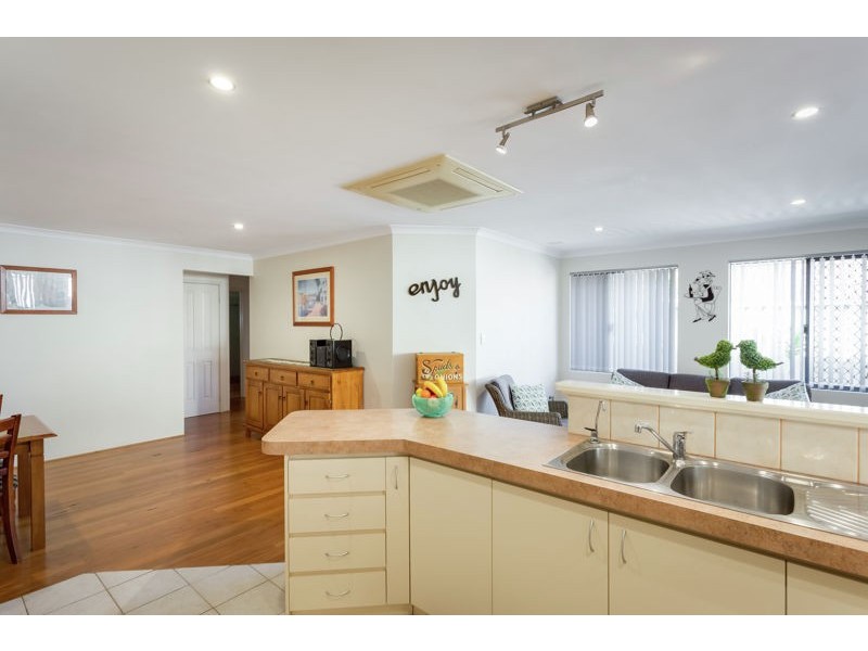 100 Hubert Street, East Victoria Park WA 6101