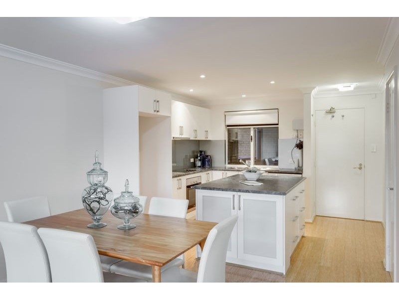 402/7 Heirisson Way, Victoria Park WA 6100