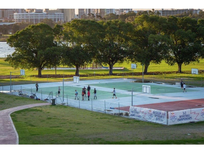 402/7 Heirisson Way, Victoria Park WA 6100