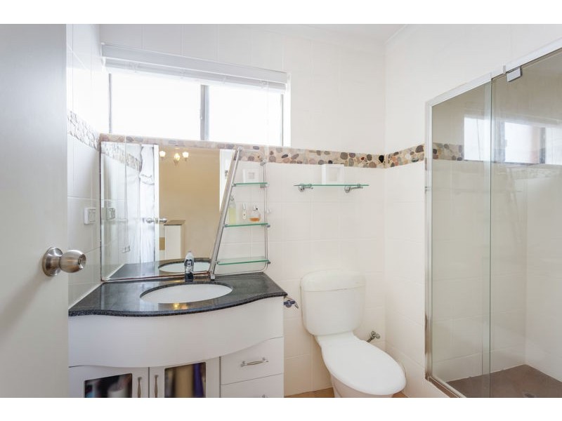 3/7 Mount Henry Road, Como WA 6152