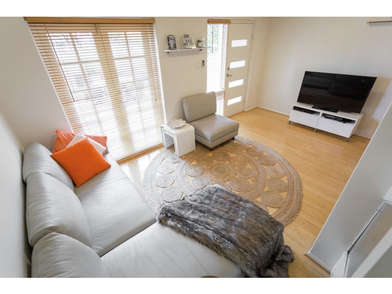 3/7 Mount Henry Road, Como WA 6152