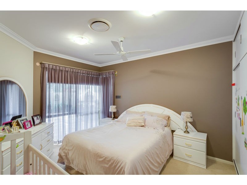 63 Kilkenny Circle, Waterford WA 6152