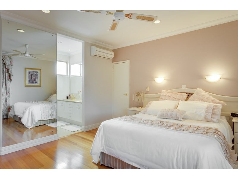 63 Kilkenny Circle, Waterford WA 6152