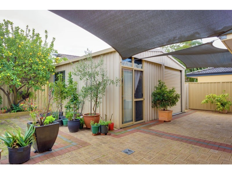 63 Kilkenny Circle, Waterford WA 6152
