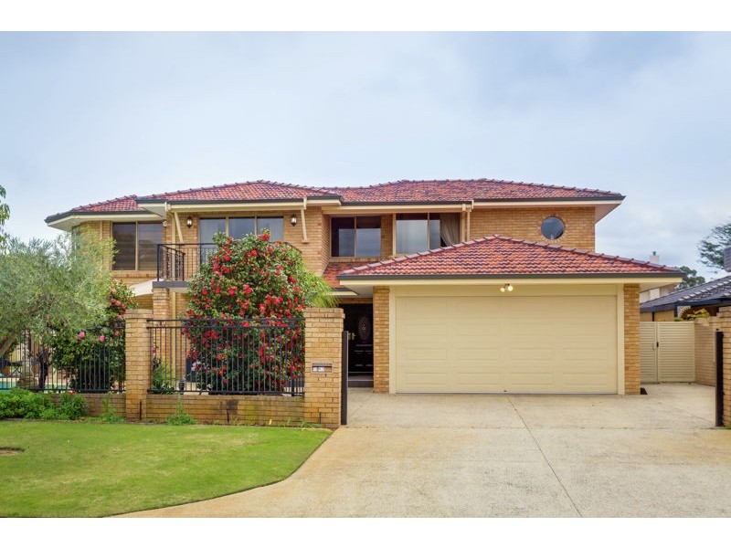 63 Kilkenny Circle, Waterford WA 6152