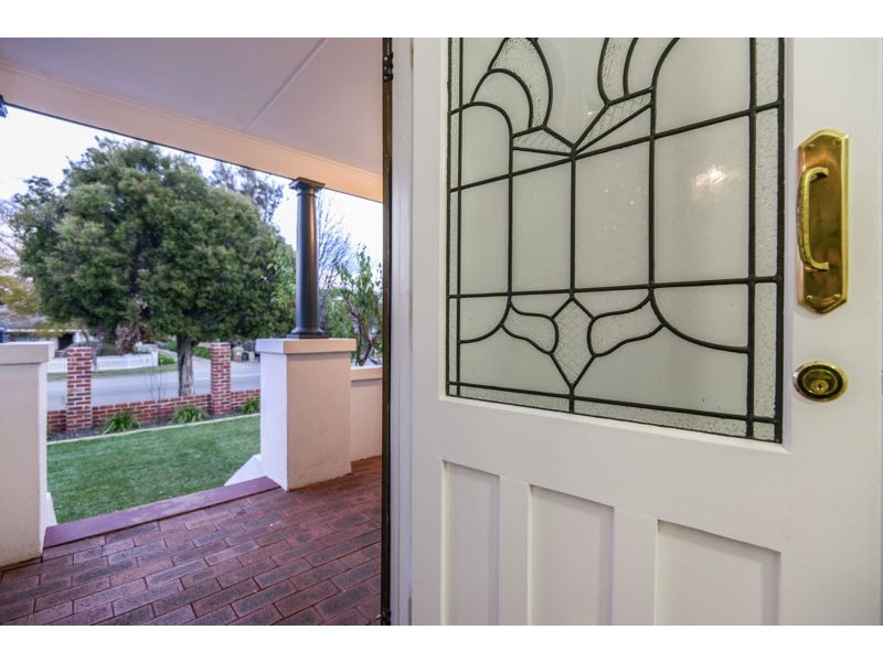 17 Gallipoli Street, Lathlain WA 6100