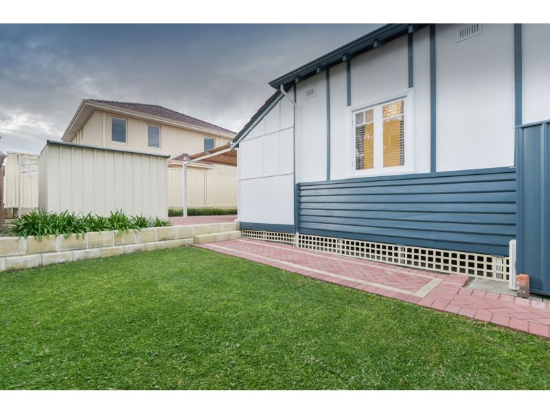 17 Gallipoli Street, Lathlain WA 6100