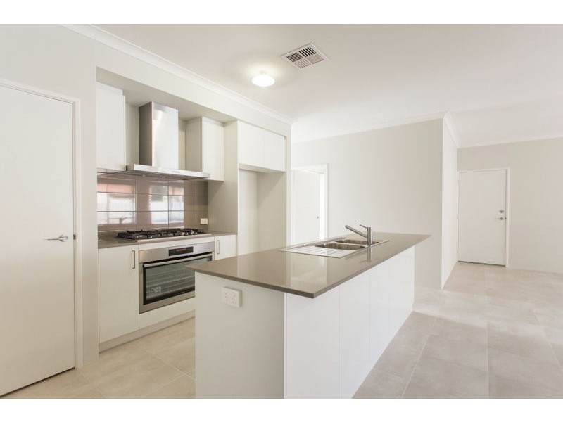 21A Fitzroy Street, Queens Park WA 6107