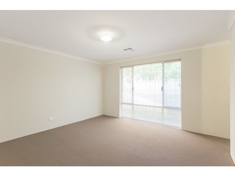 21A Fitzroy Street, Queens Park WA 6107
