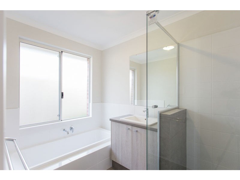 21A Fitzroy Street, Queens Park WA 6107