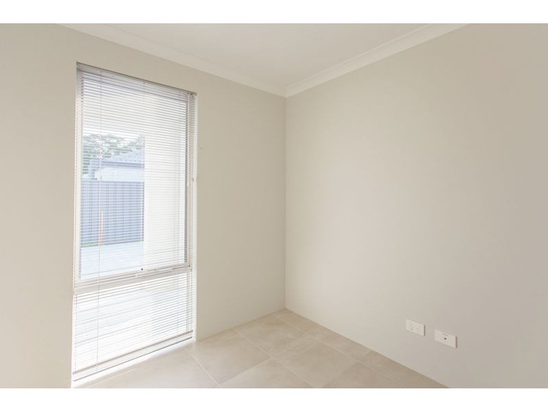 21A Fitzroy Street, Queens Park WA 6107