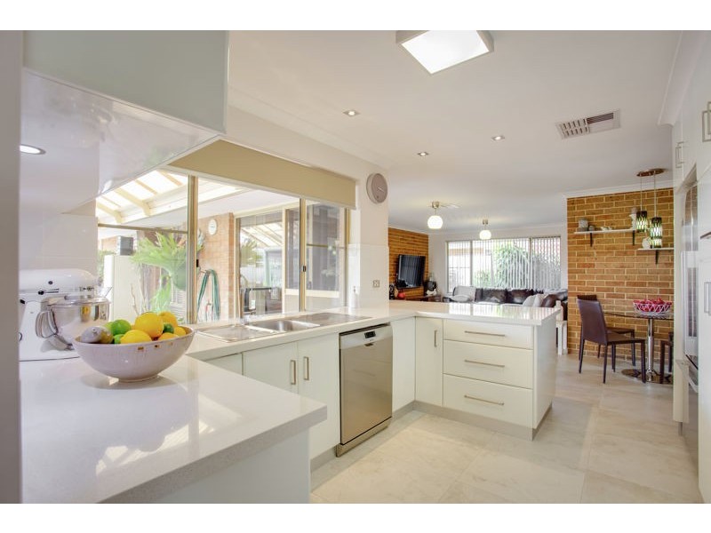 7 Pallas Place, Willetton WA 6155