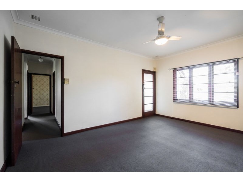 81 Alvah Street, St James WA 6102