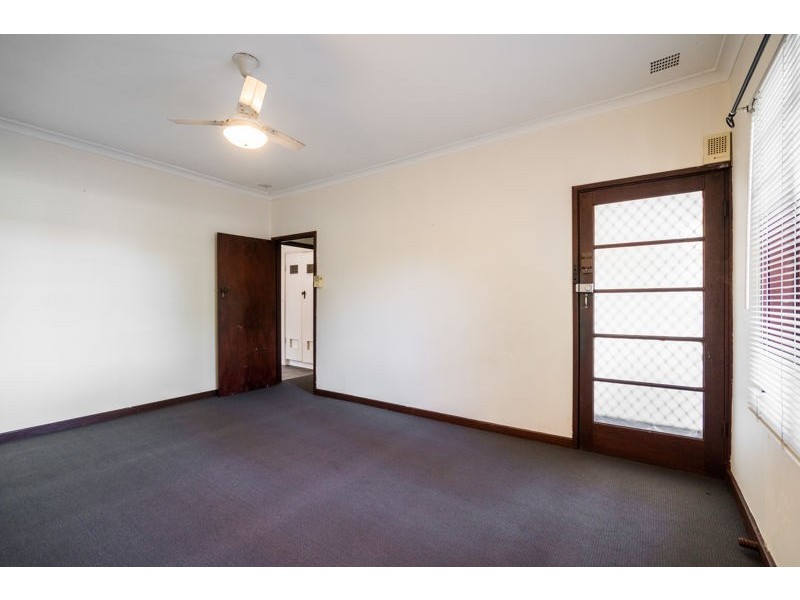 81 Alvah Street, St James WA 6102