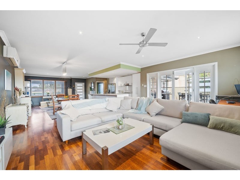 138 Manning Road, Manning WA 6152