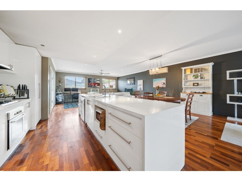 138 Manning Road, Manning WA 6152