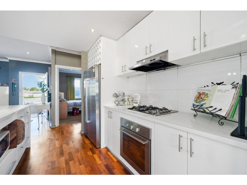138 Manning Road, Manning WA 6152