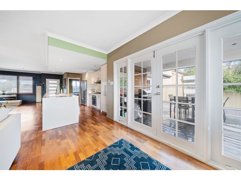 138 Manning Road, Manning WA 6152