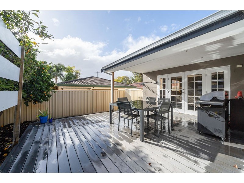 138 Manning Road, Manning WA 6152