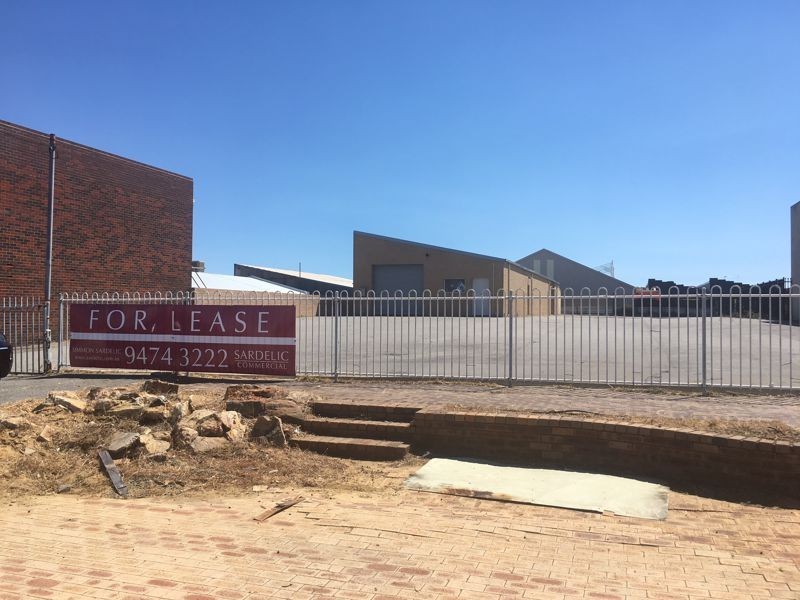 97 North Lake Road, Myaree WA 6154