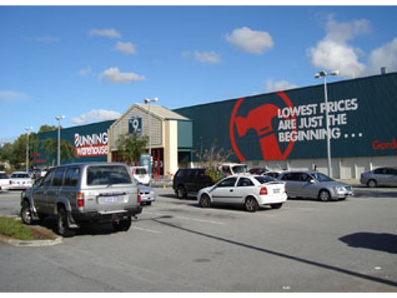 97 North Lake Road, Myaree WA 6154