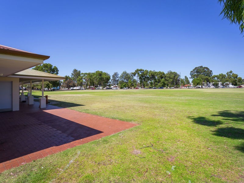 30 Harris Street, Carlisle WA 6101