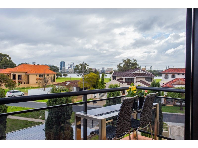 2/40 Swanview Terrace, South Perth WA 6151
