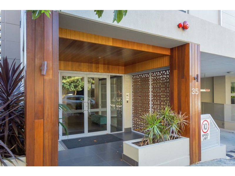 57/35 Wellington Street, East Perth WA 6004