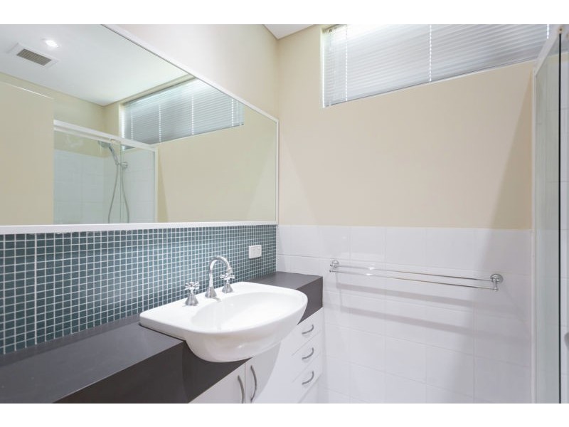 7/105 Melville Parade, Como WA 6152