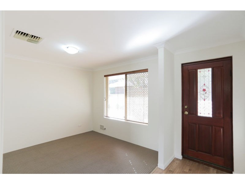 2/52 Carnarvon Street, East Victoria Park WA 6101