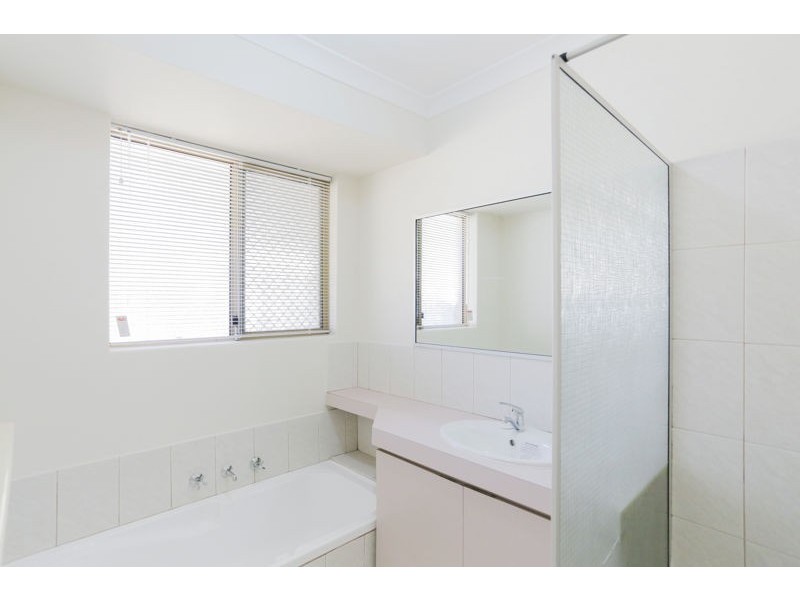 2/52 Carnarvon Street, East Victoria Park WA 6101