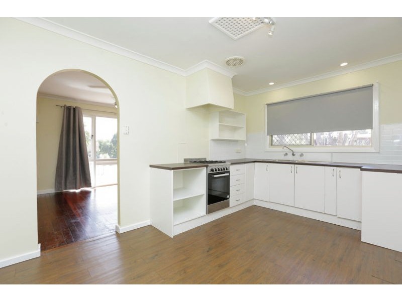 36 Clenham Way, Kelmscott WA 6111
