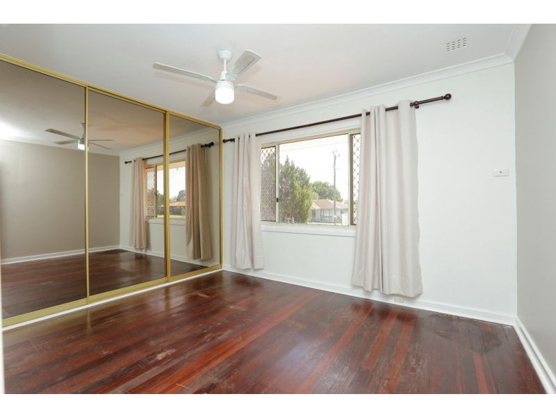 36 Clenham Way, Kelmscott WA 6111