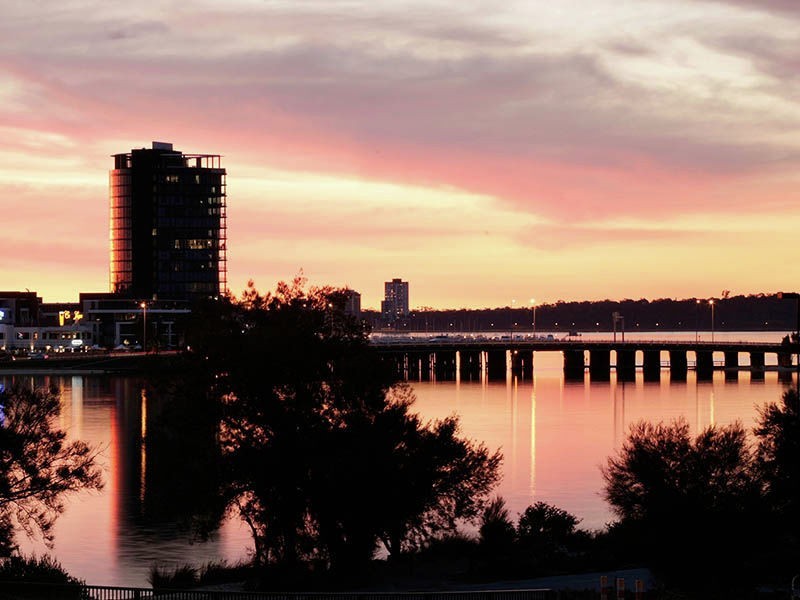 2/120 Robert Street, Como WA 6152